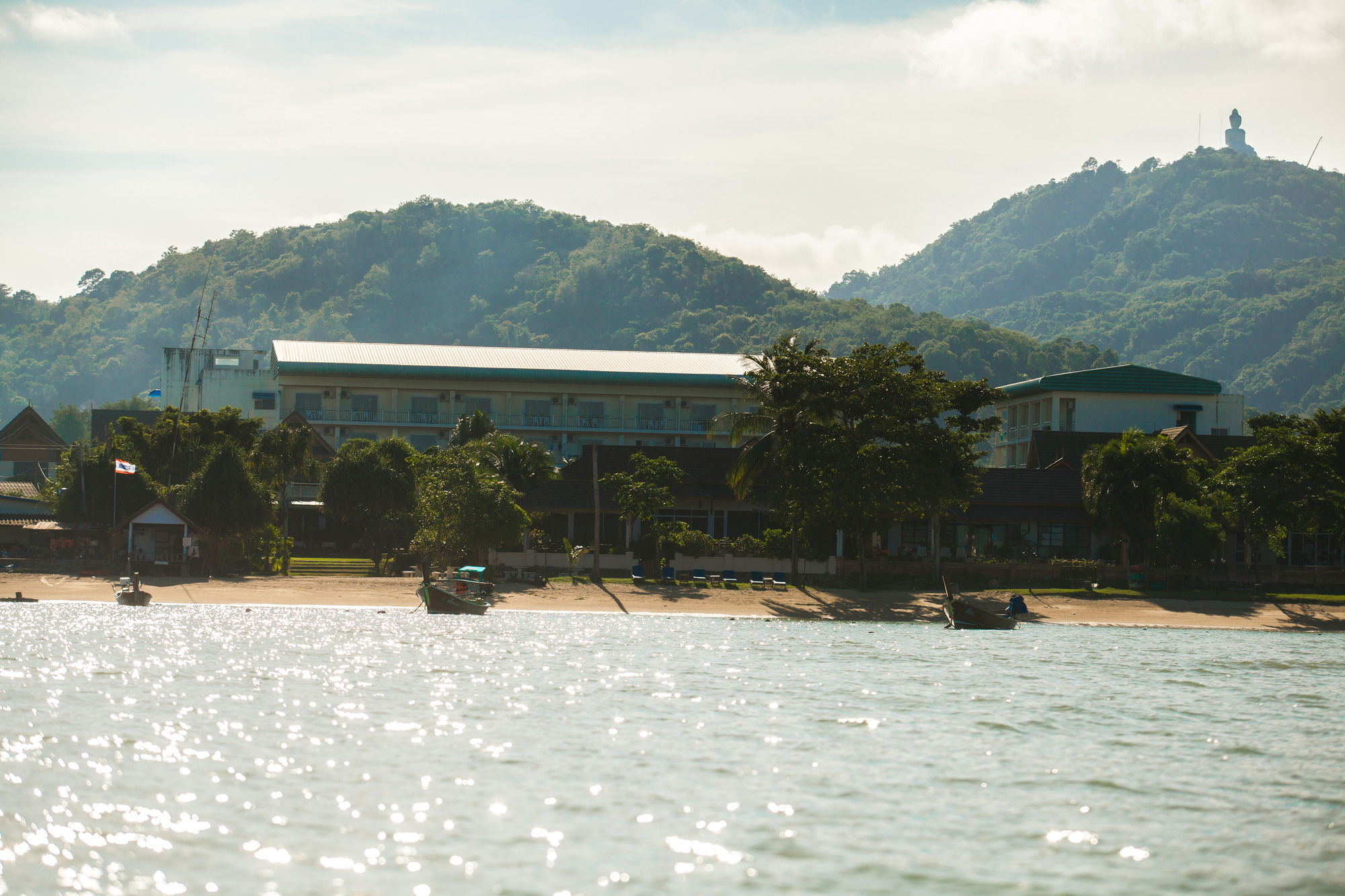 Chalong Beach Hotel Phuket Rawai Exteriör bild
