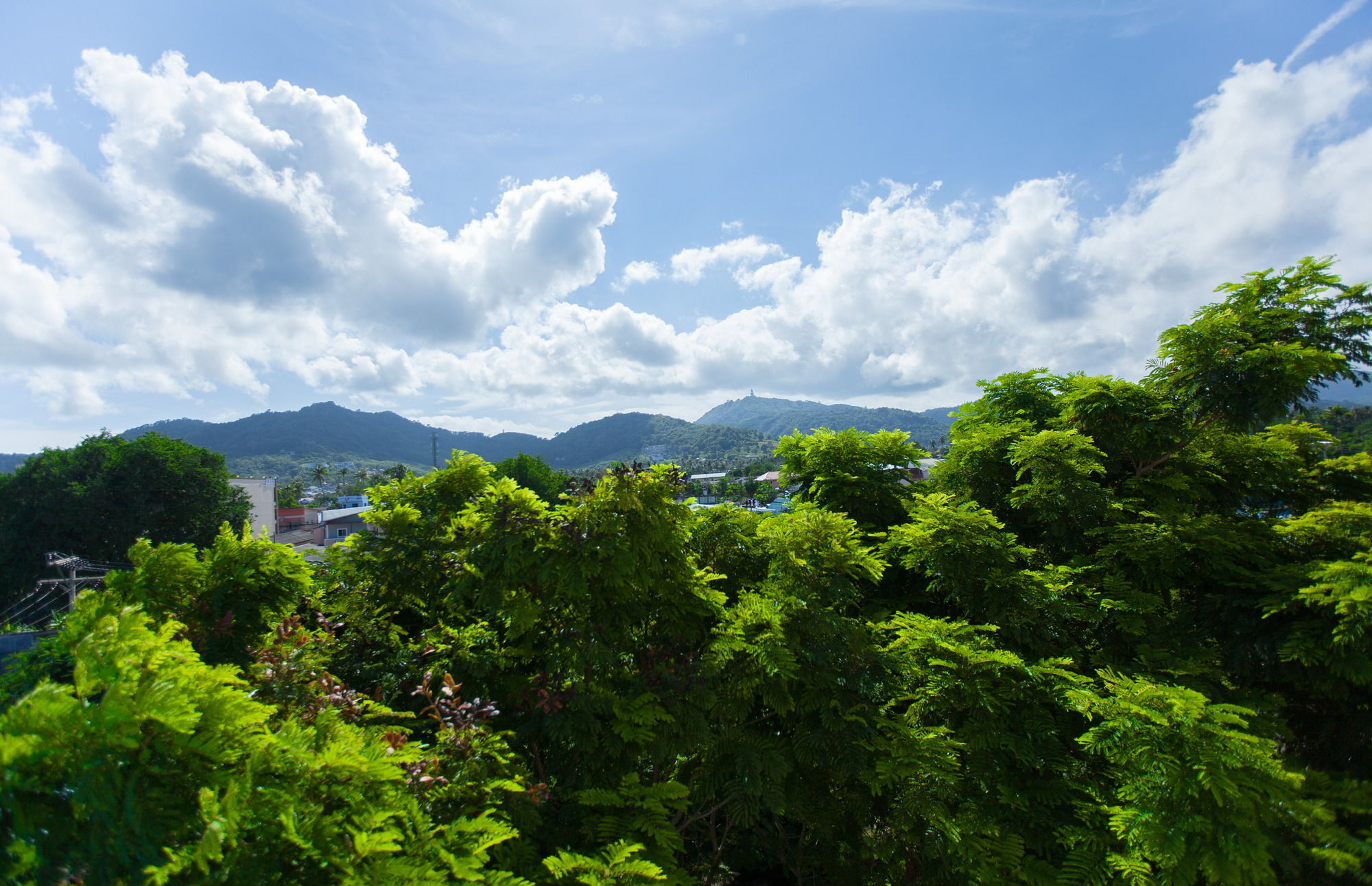 Chalong Beach Hotel Phuket Rawai Exteriör bild